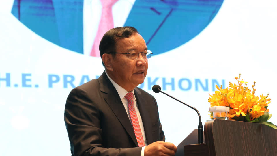 柬埔寨外长：政府致力于推动建设东盟共同体！