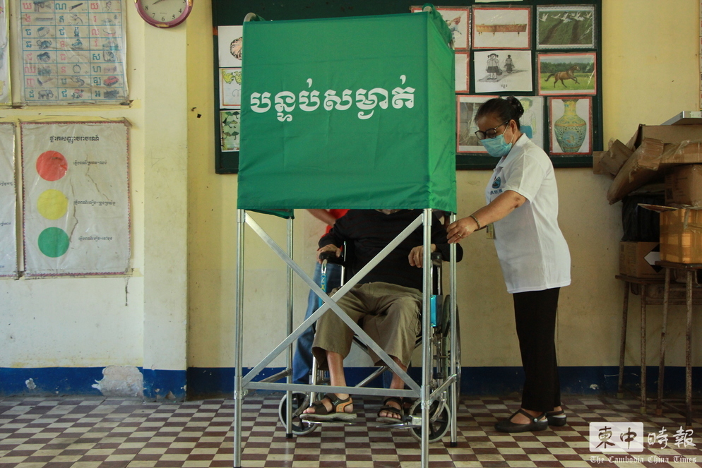 柬埔寨乡选 14万张选票作废