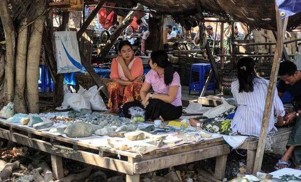 缅甸街头随处可见的东西，中国游客直呼买不起