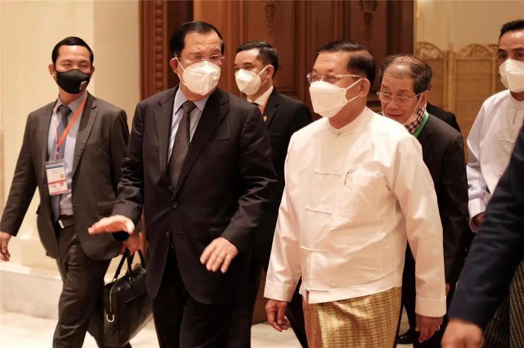 敏昂莱会见柬埔寨首相洪森 支持落实东盟“五点共识”