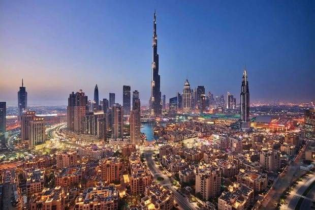 迪拜人口在2022年达到355万，房地产市场蓬勃发展