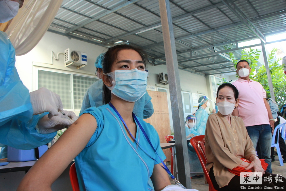 柬埔寨今日开打第四针新冠疫苗（组图）