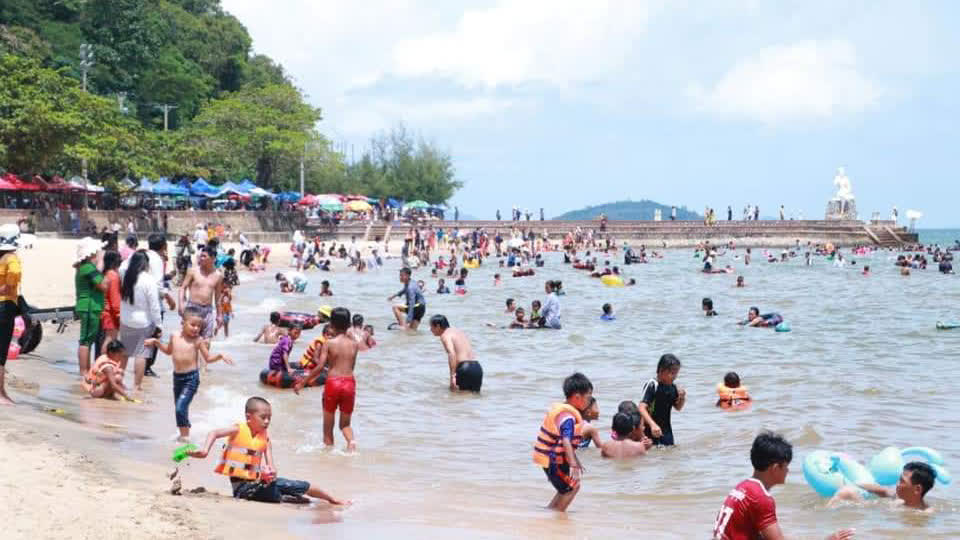 柬埔寨进一步发展海滩区，以吸引更多游客！