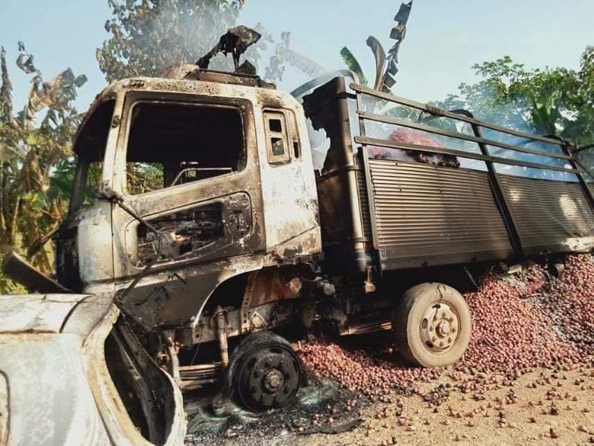 四辆车在克伦邦妙瓦迪-高加力道路被纵火