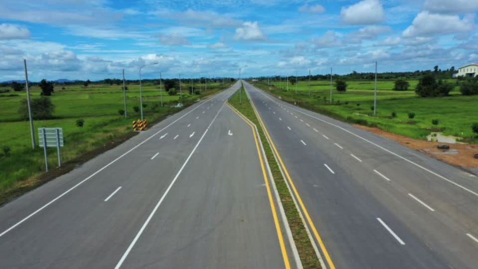 快讯！明日洪森总理将主持5号公路扩建项目启用仪式！