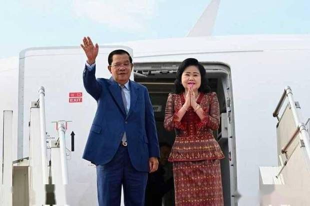 柬埔寨洪森首相赴印尼出席第42届东盟峰会