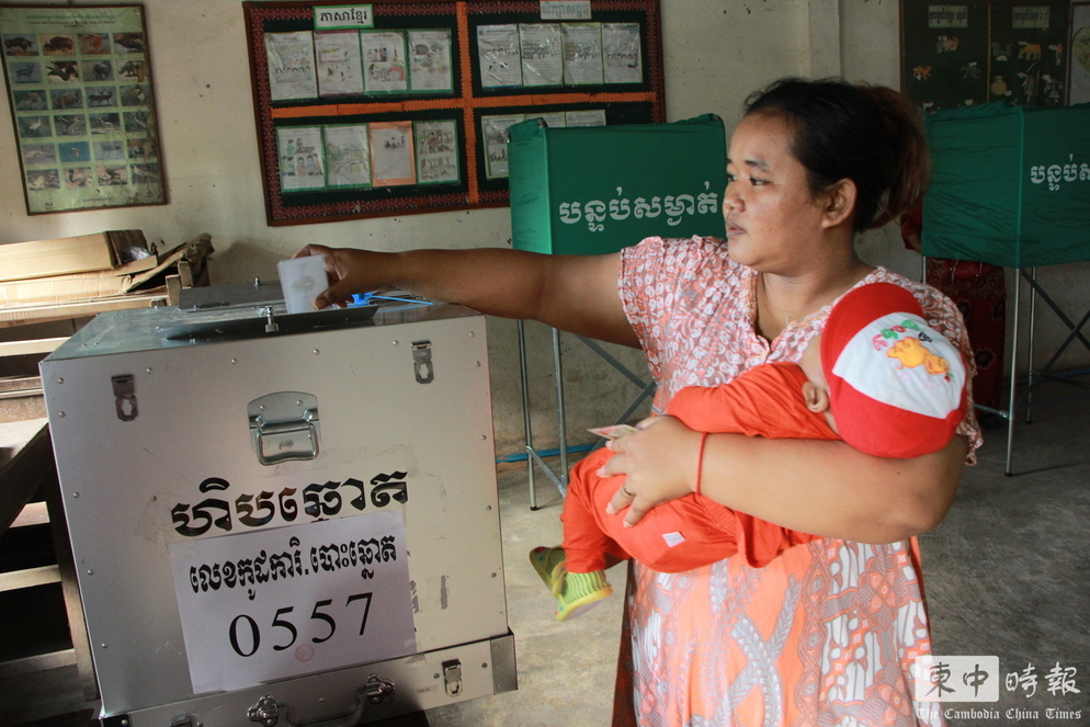 国际观察团：柬埔寨乡选公平公正