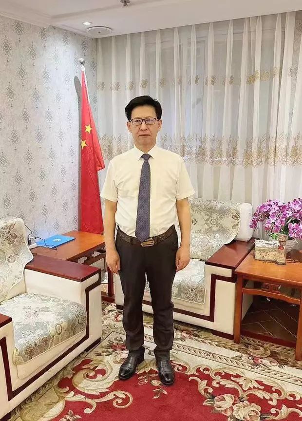外交书法家王海青参加缅甸黑山两国大使馆文化交流活动